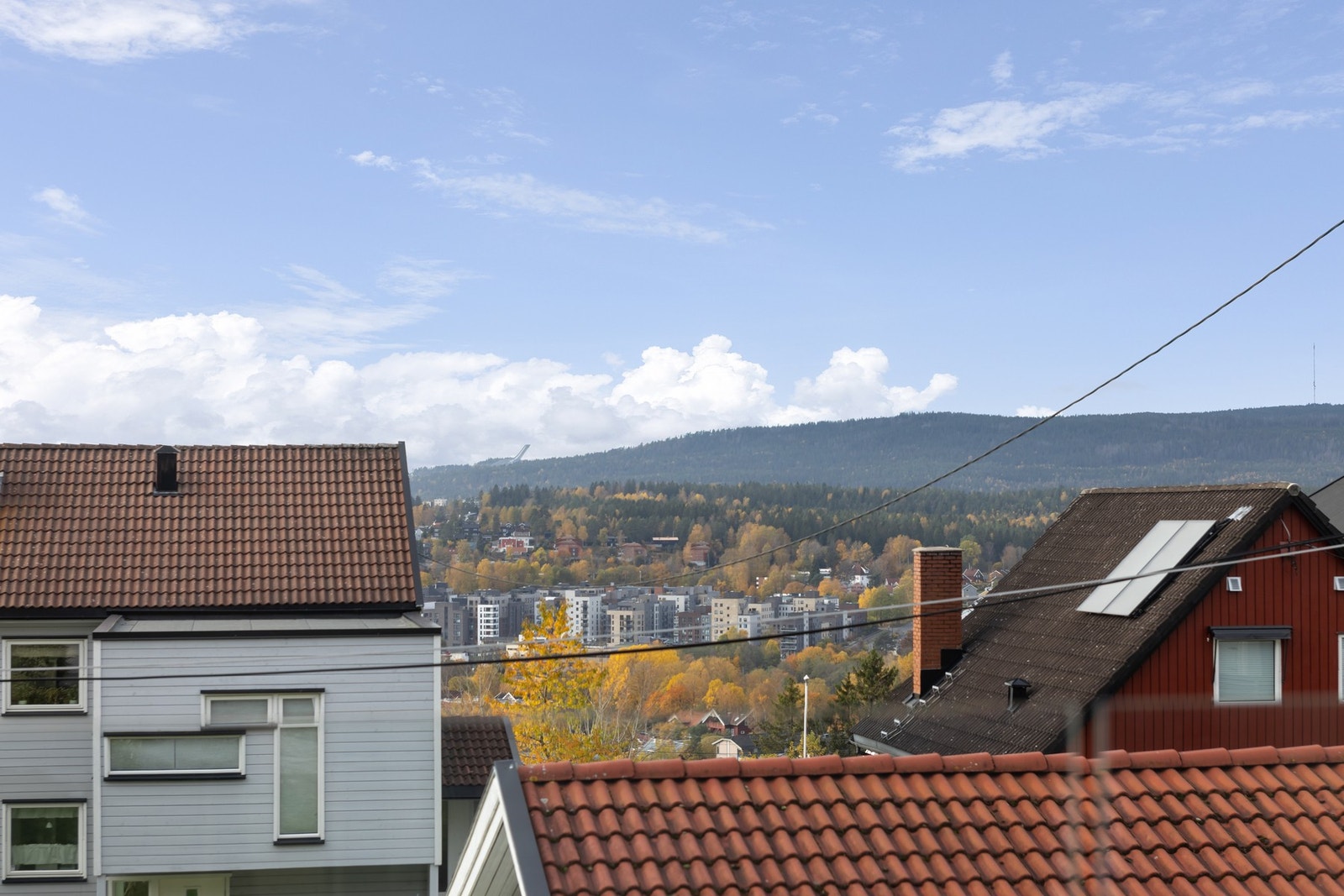Utsikt mot Holmenkollen. Galleribilde