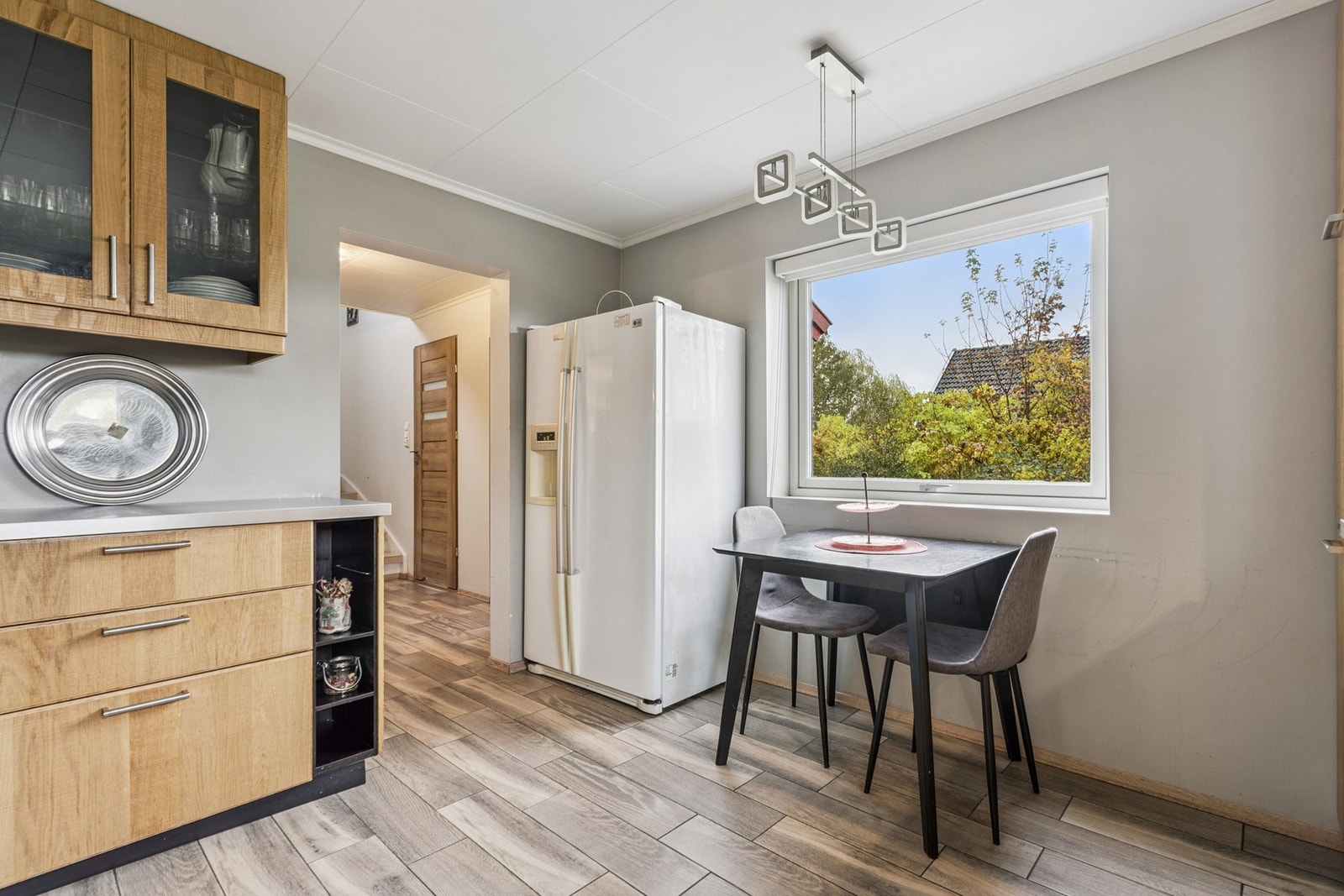 Fra gangen kommer du til kjøkkenet Galleribilde