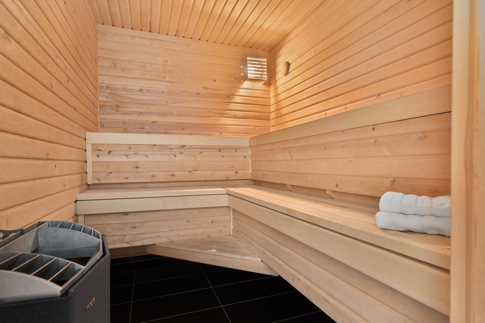 Badstue gjør at du kan nyte velvære etter en dag ute i fjellet. Galleribilde