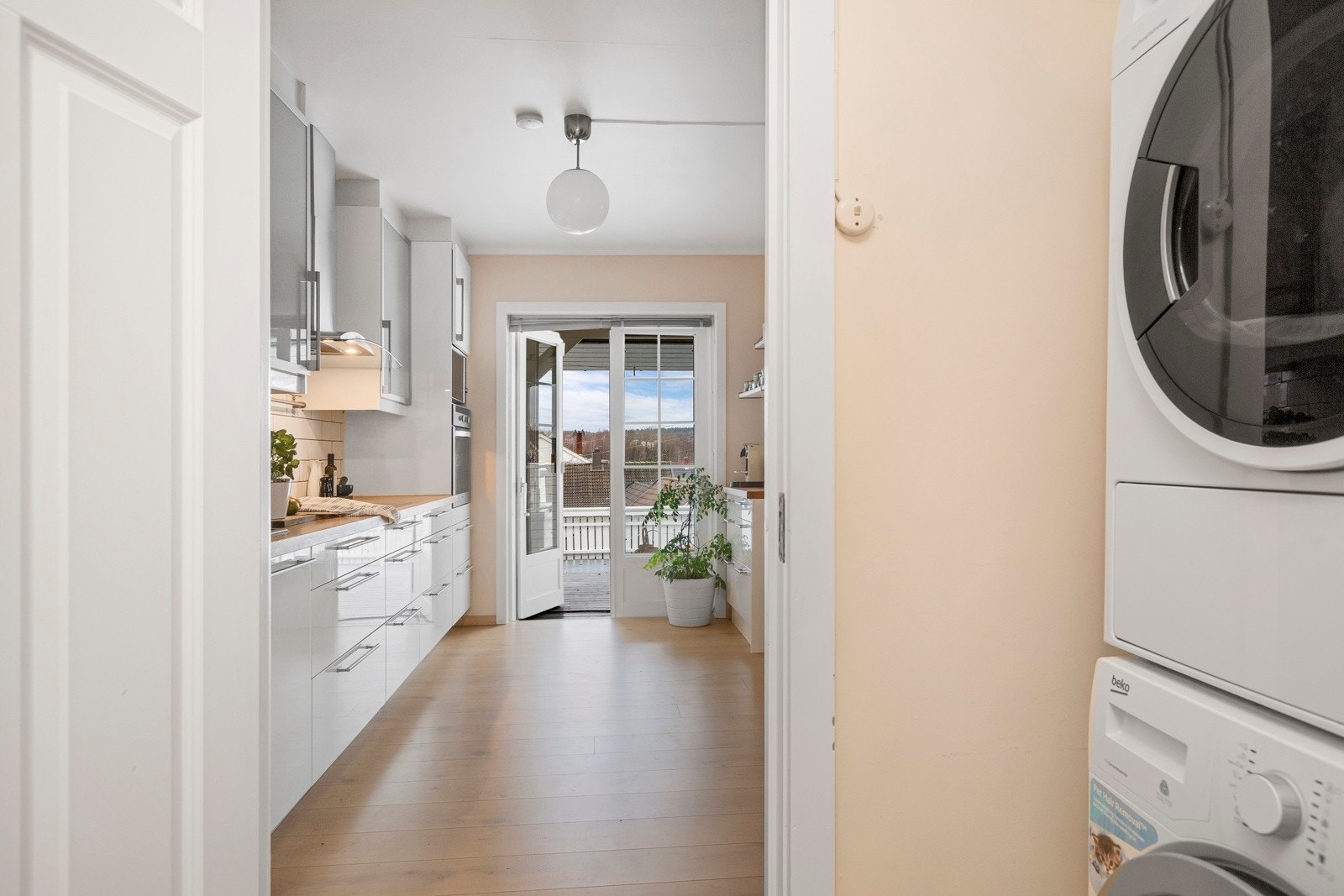 Bod med opplegg til vaskemaskin Galleribilde