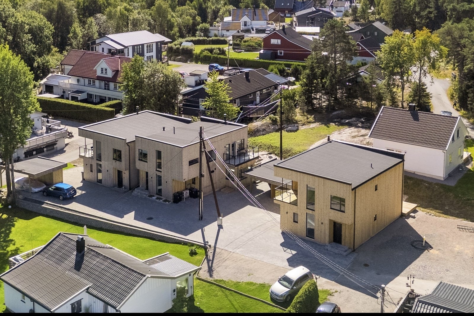 Trygt og etablert boområde med kort vei til natur. Galleribilde