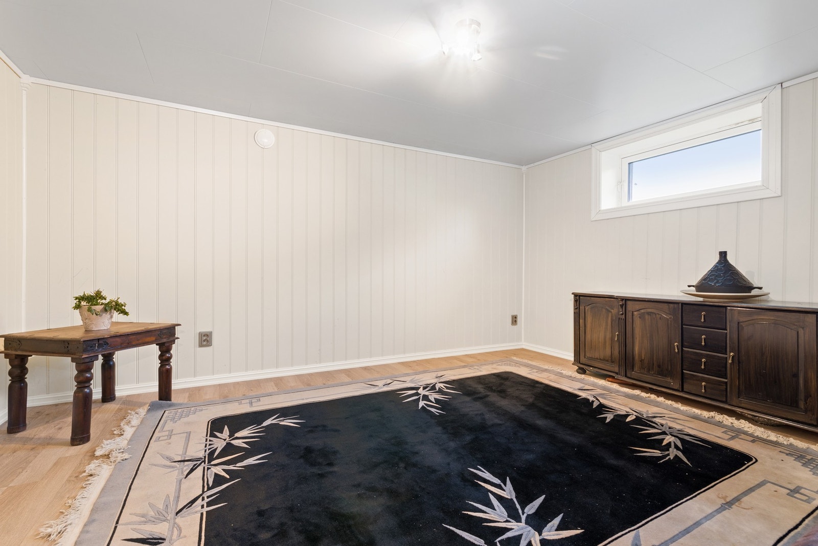 Rom nevnt som innredet rom. 14 kvm. Galleribilde