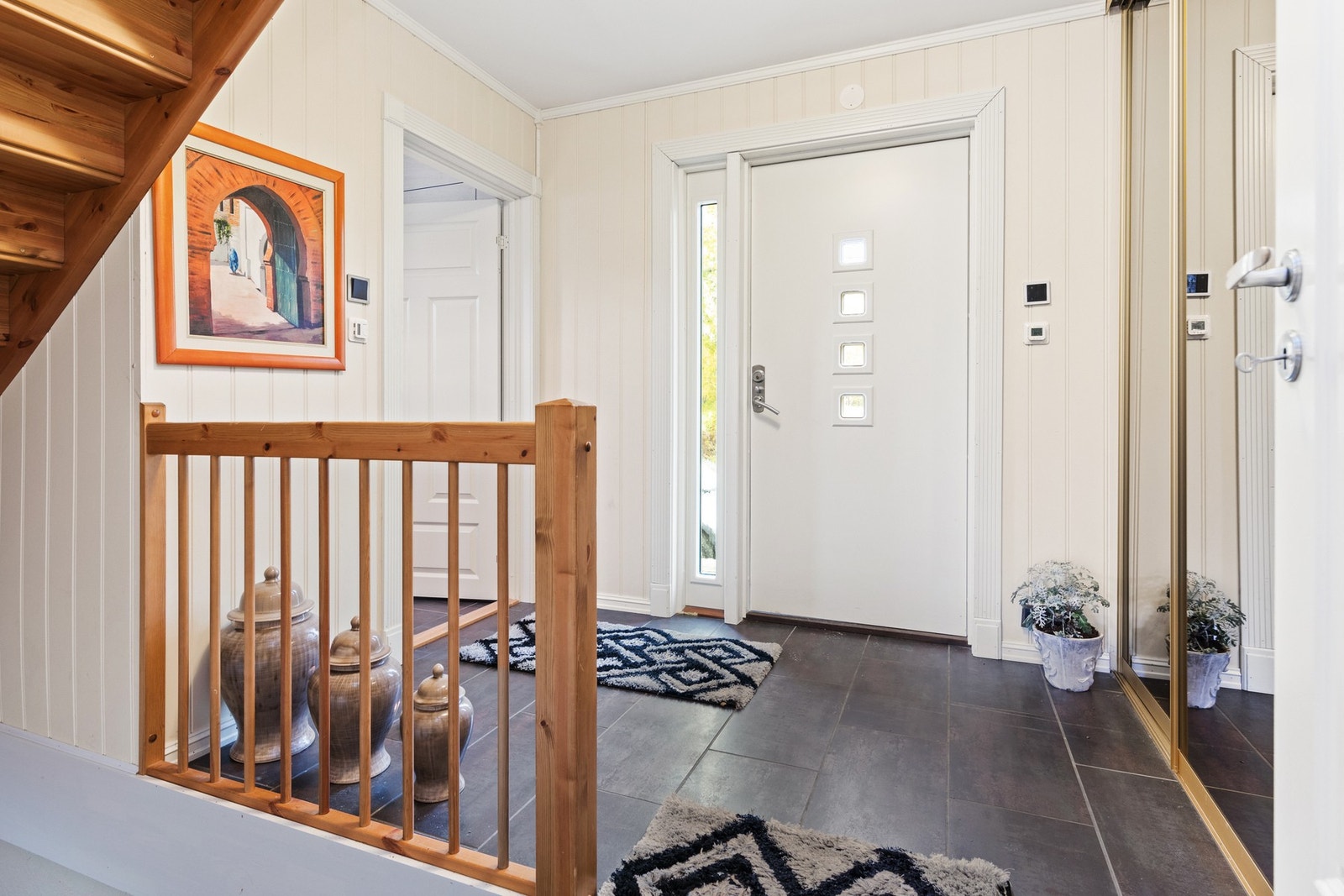 Inngangsparti i 1. etasje. Galleribilde