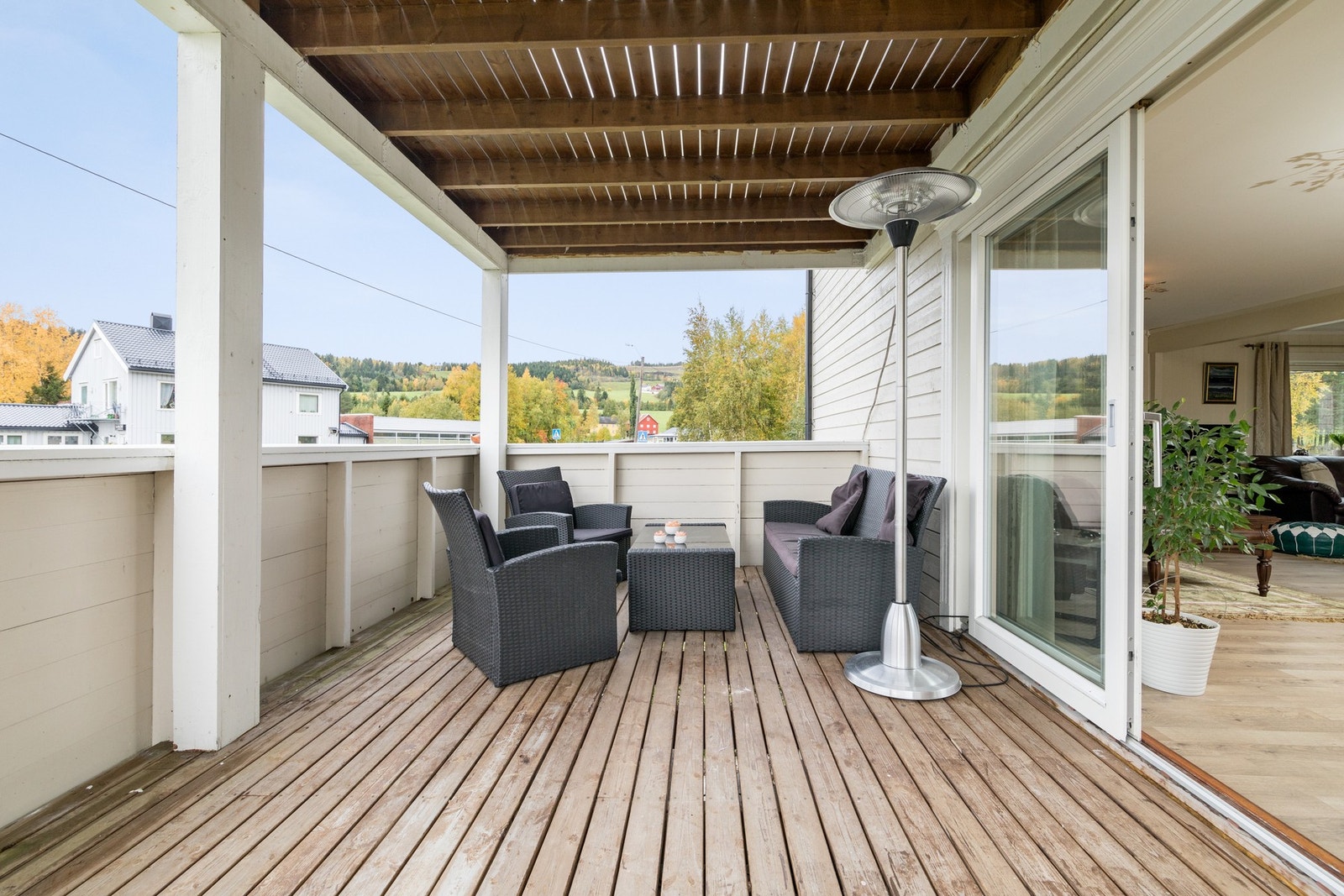 Veranda på 16 kvm. Galleribilde