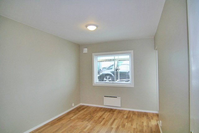 Soverom med utgang til balkong Galleribilde