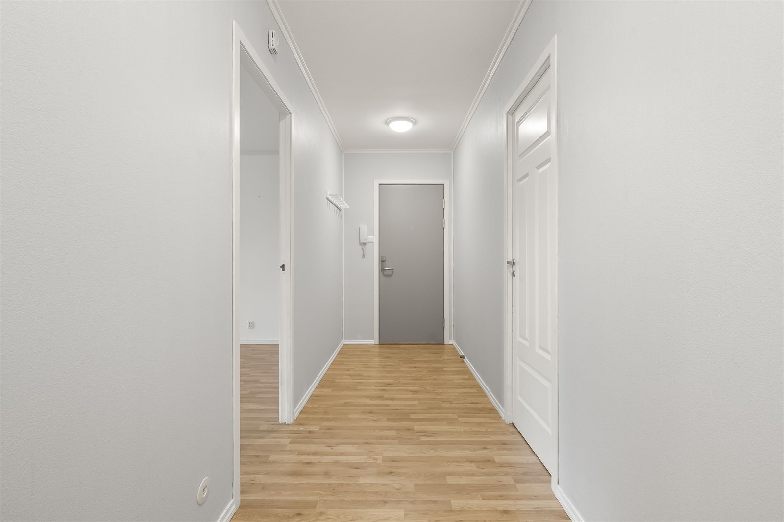 Entre- velkommen inn! Galleribilde