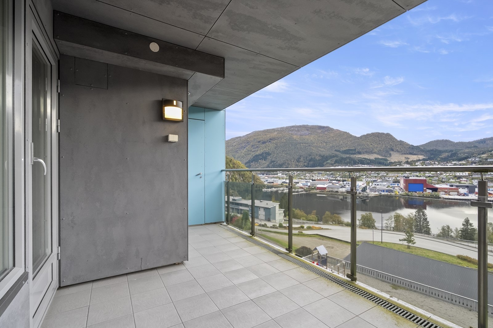 Bergum 3C v/Eiendomsmegler1 - Sunnfjord Galleribilde