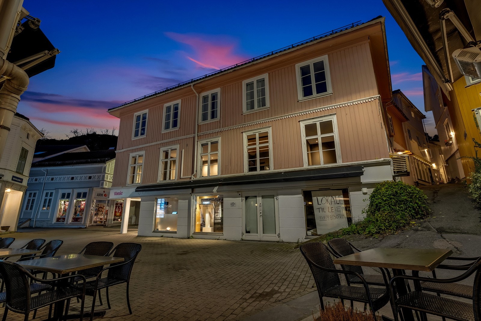 Med en sentral plassering har du kort vei til alt du trenger. Galleribilde