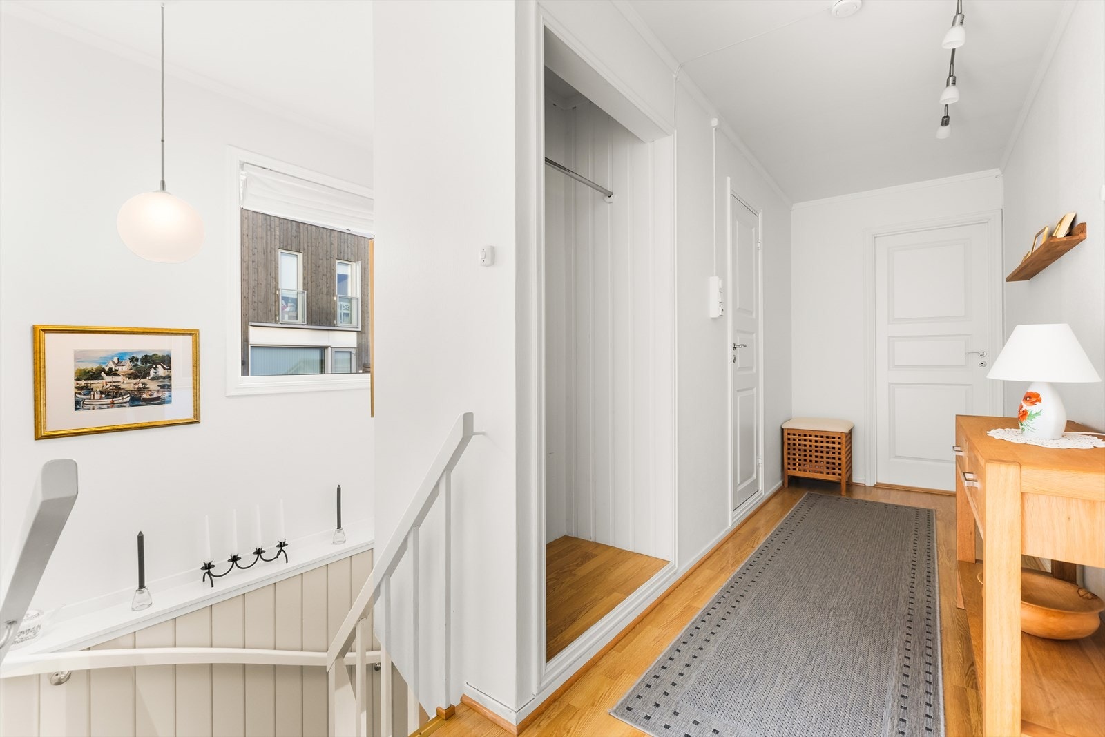 Mellomgang Galleribilde