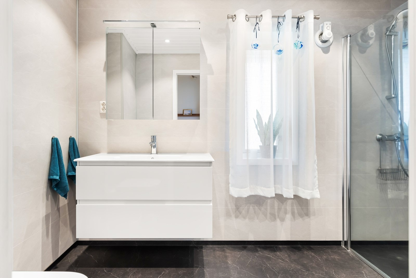 Bad 2.etg. Galleribilde