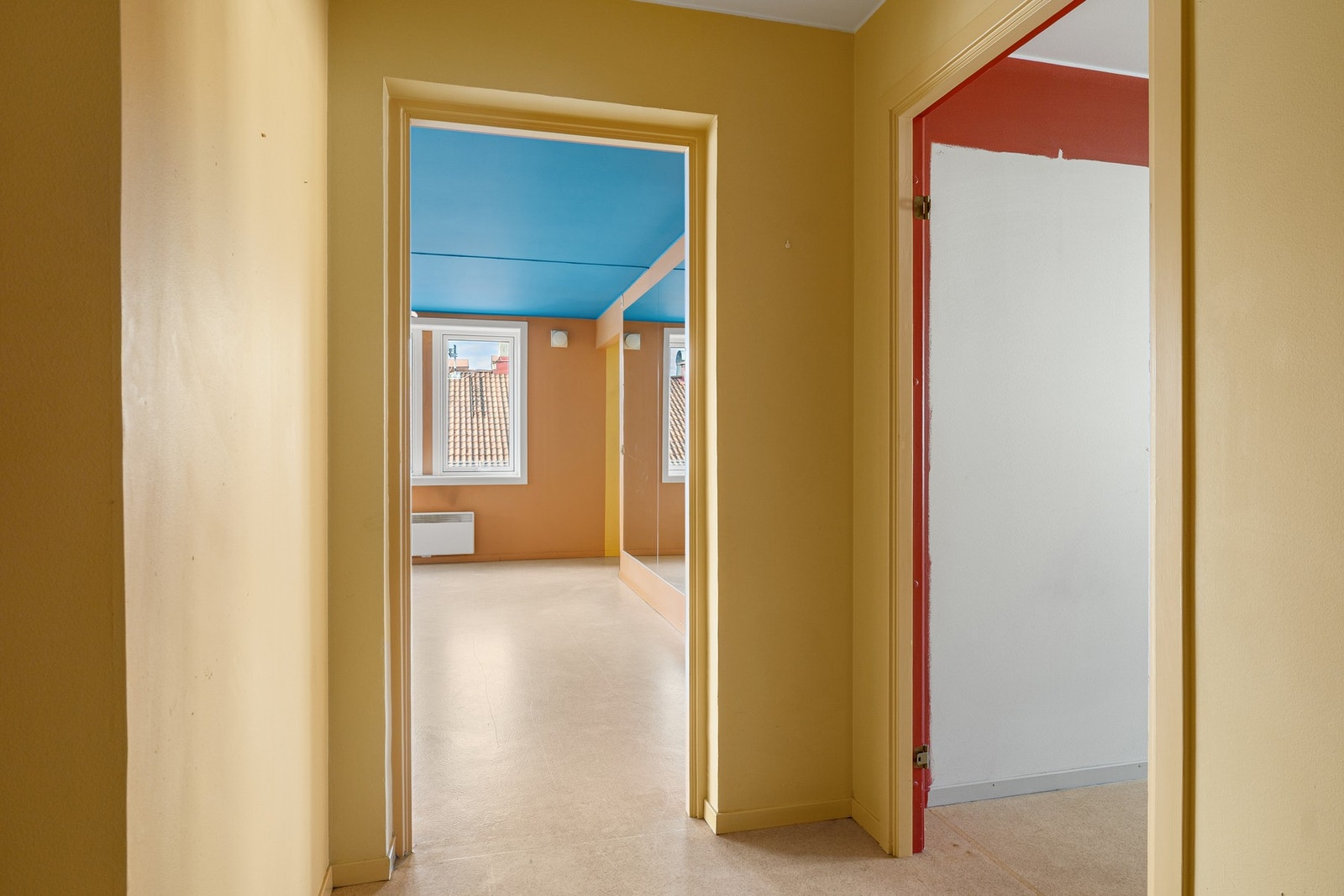 Entré. Galleribilde