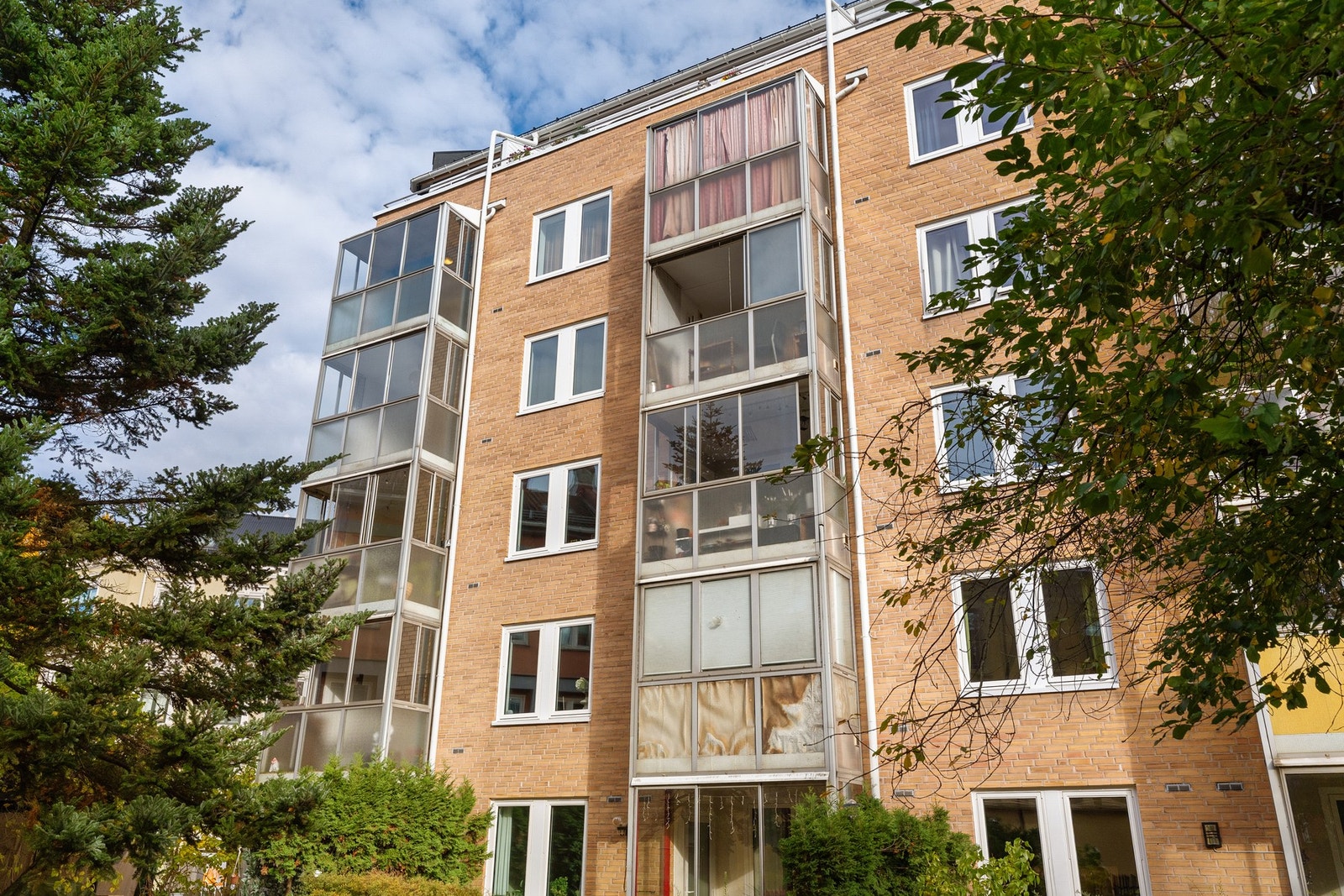 Gjertrudgard består av 74 leiligheter og trivelige fellesområder. Galleribilde