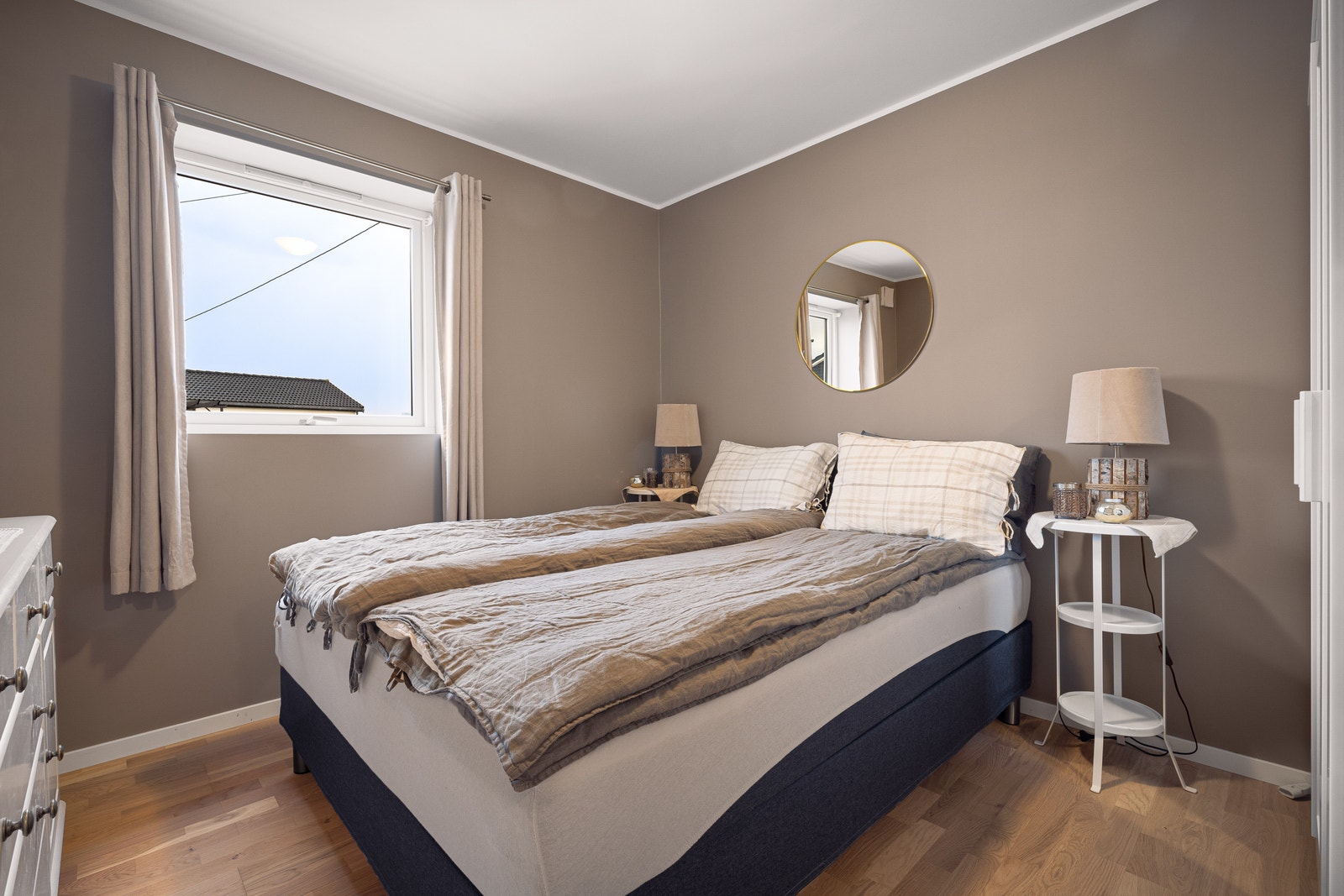 Utleieleilighet - soverom 1 Galleribilde