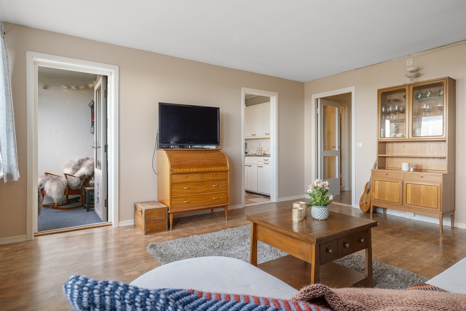 Utgang til innglasset balkong Galleribilde