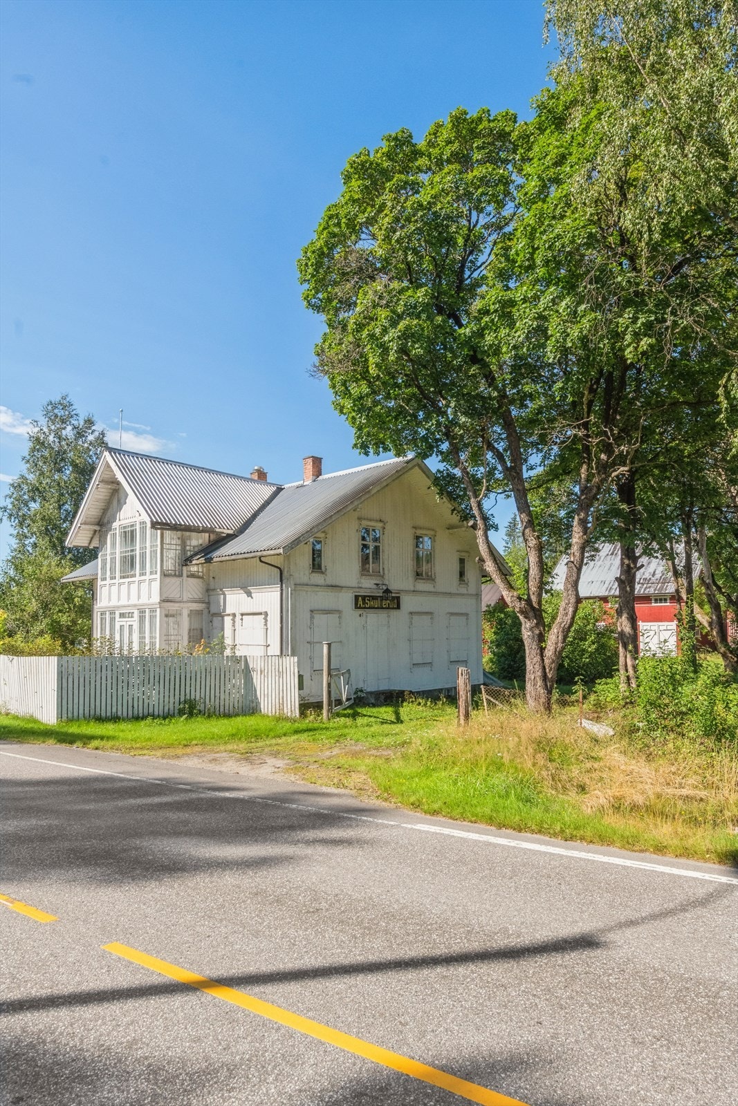 Et landemerke ved Matrandvegen. Galleribilde