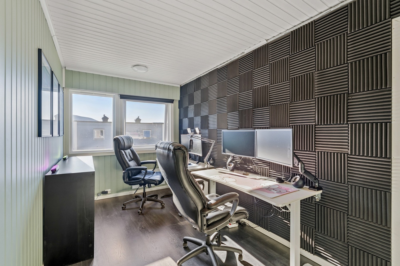 Kontor og soverom i 2. etasje Galleribilde