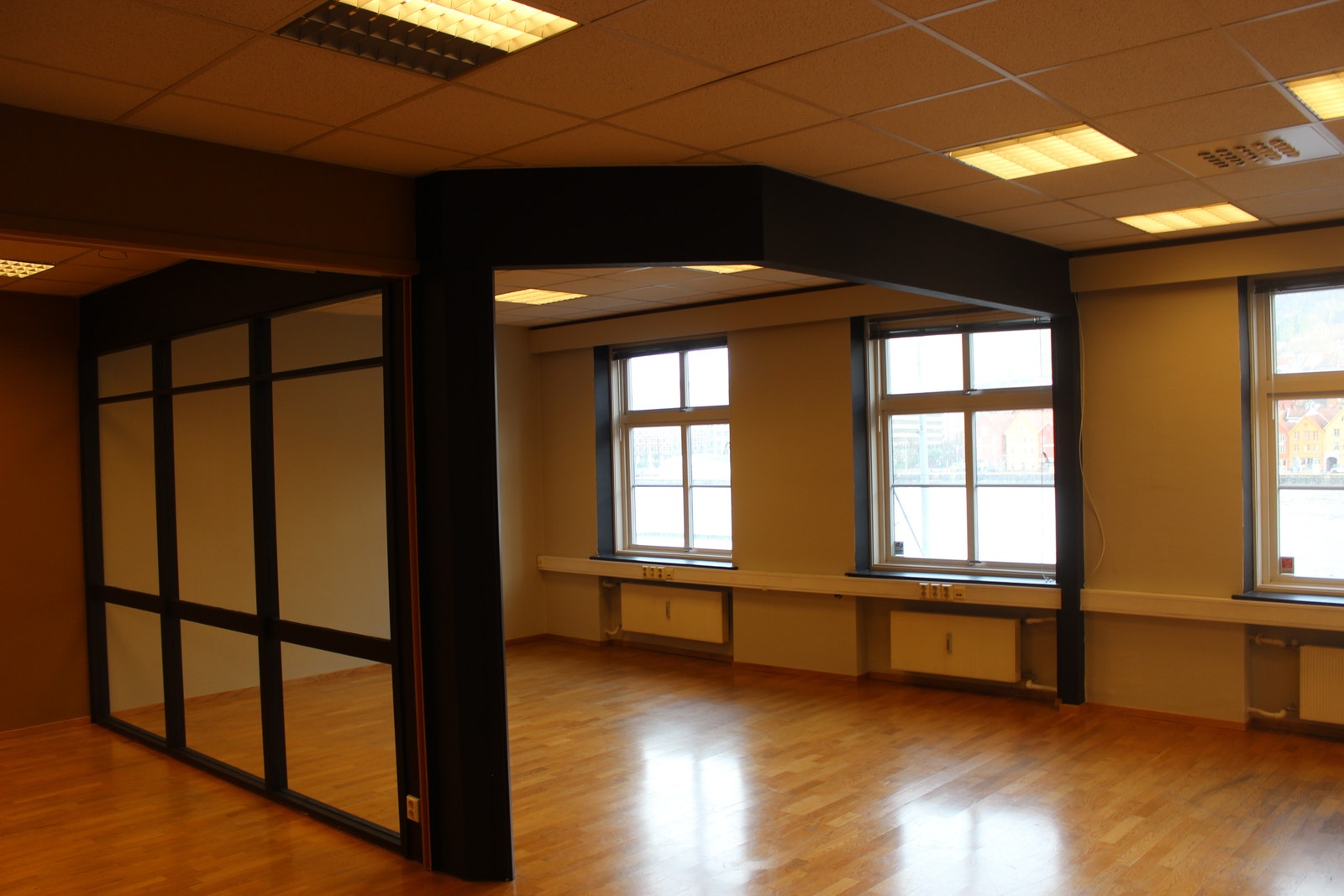Lokalene har godt lysinnslipp Galleribilde