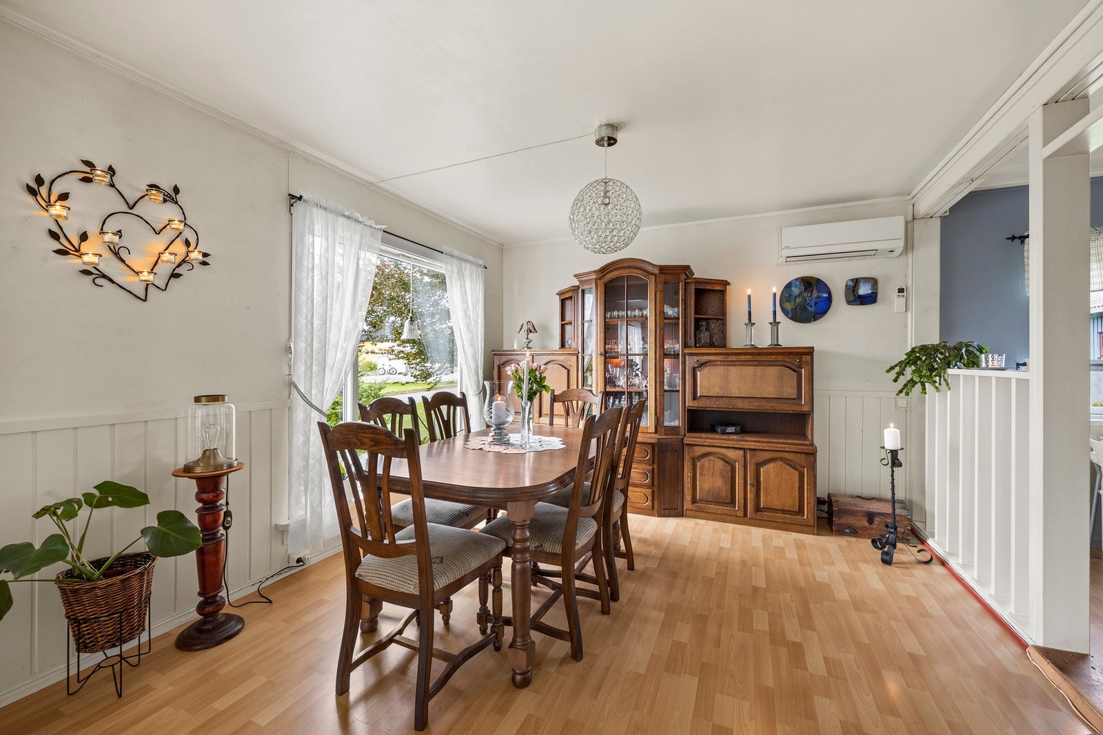 Det er oppvarming fra varmepumpe (2014), vedfyring og elektrisitet Galleribilde