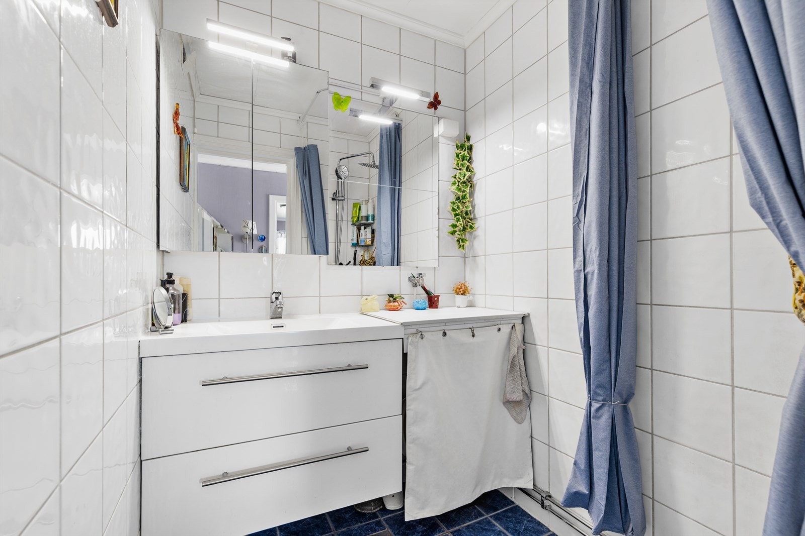 Flislagt bad med varmekabler Galleribilde