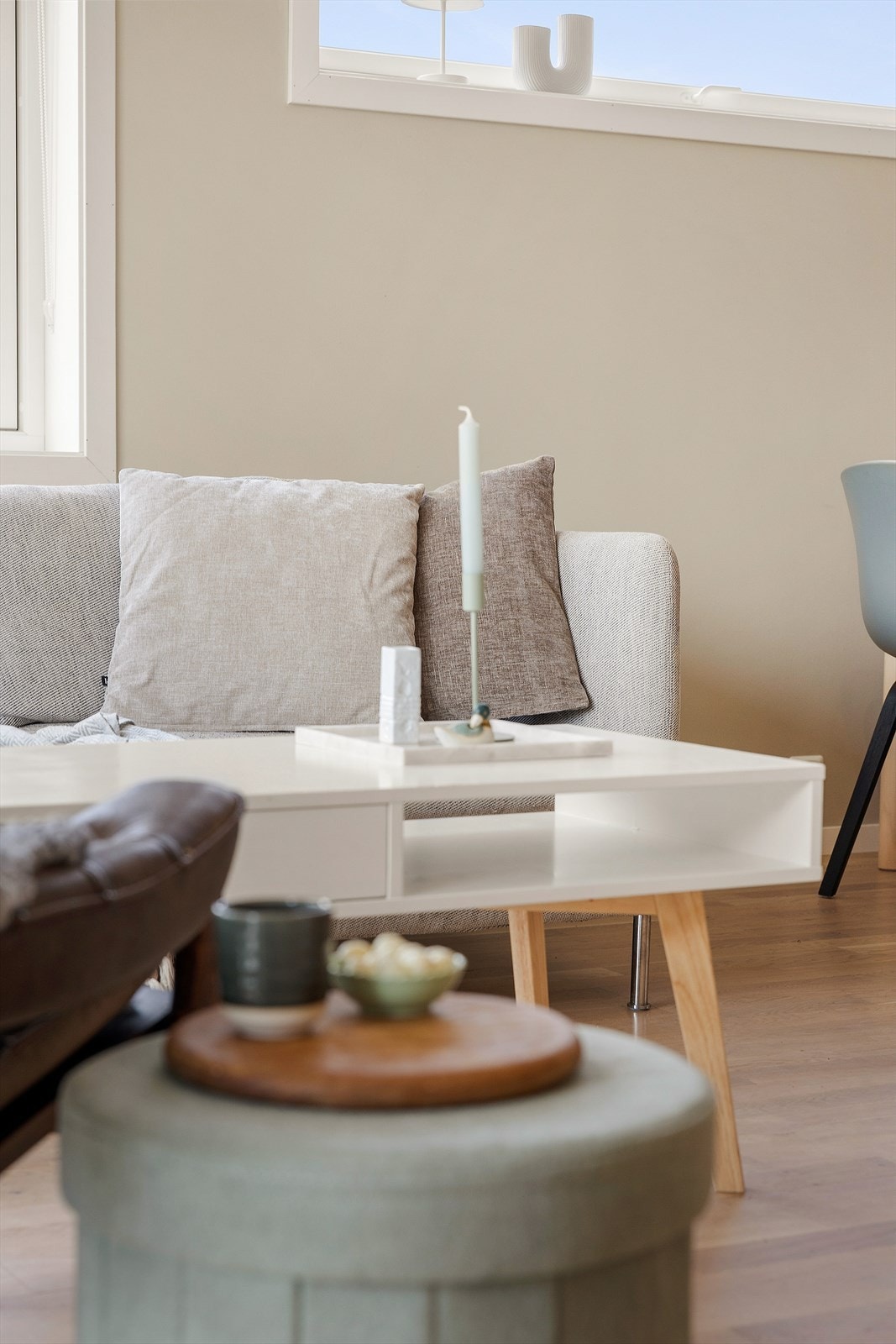 Felleskostnader dekker blant annet drift og vedlikehold, kommunale avgifter, renovasjon, felles strøm, kabel TV/internett mm. Galleribilde