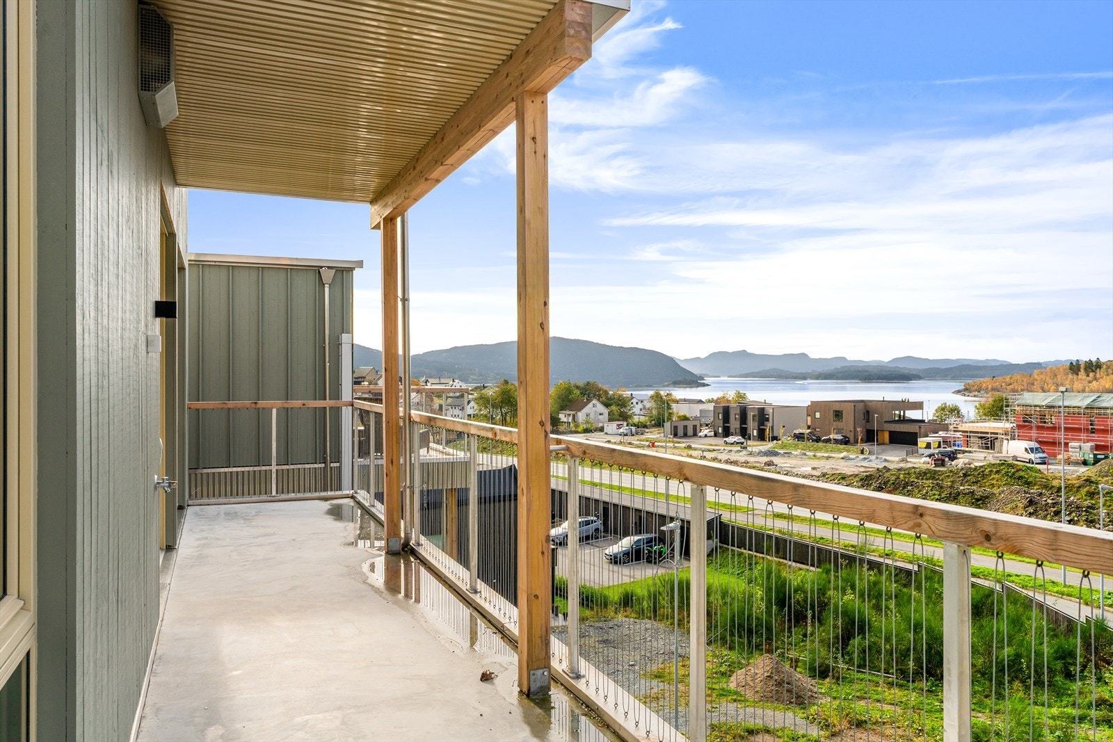 Leilighet 6 -Flott utsikt fra terrassen Galleribilde