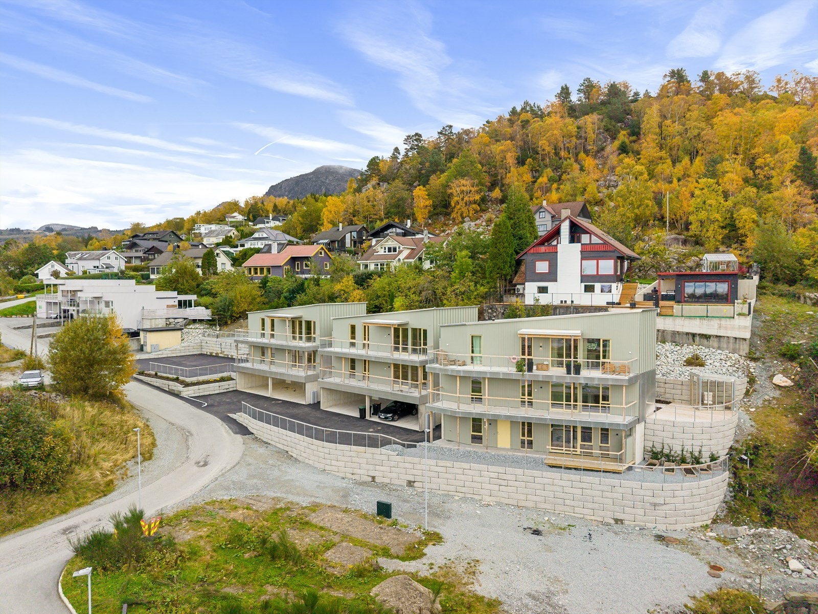 Velkommen til Selemorkvegen 9 - Her kan du velge mellom 4 lekre leiligheter med prisantydning fra kr. 3 790 000 - 4 690 000 Galleribilde