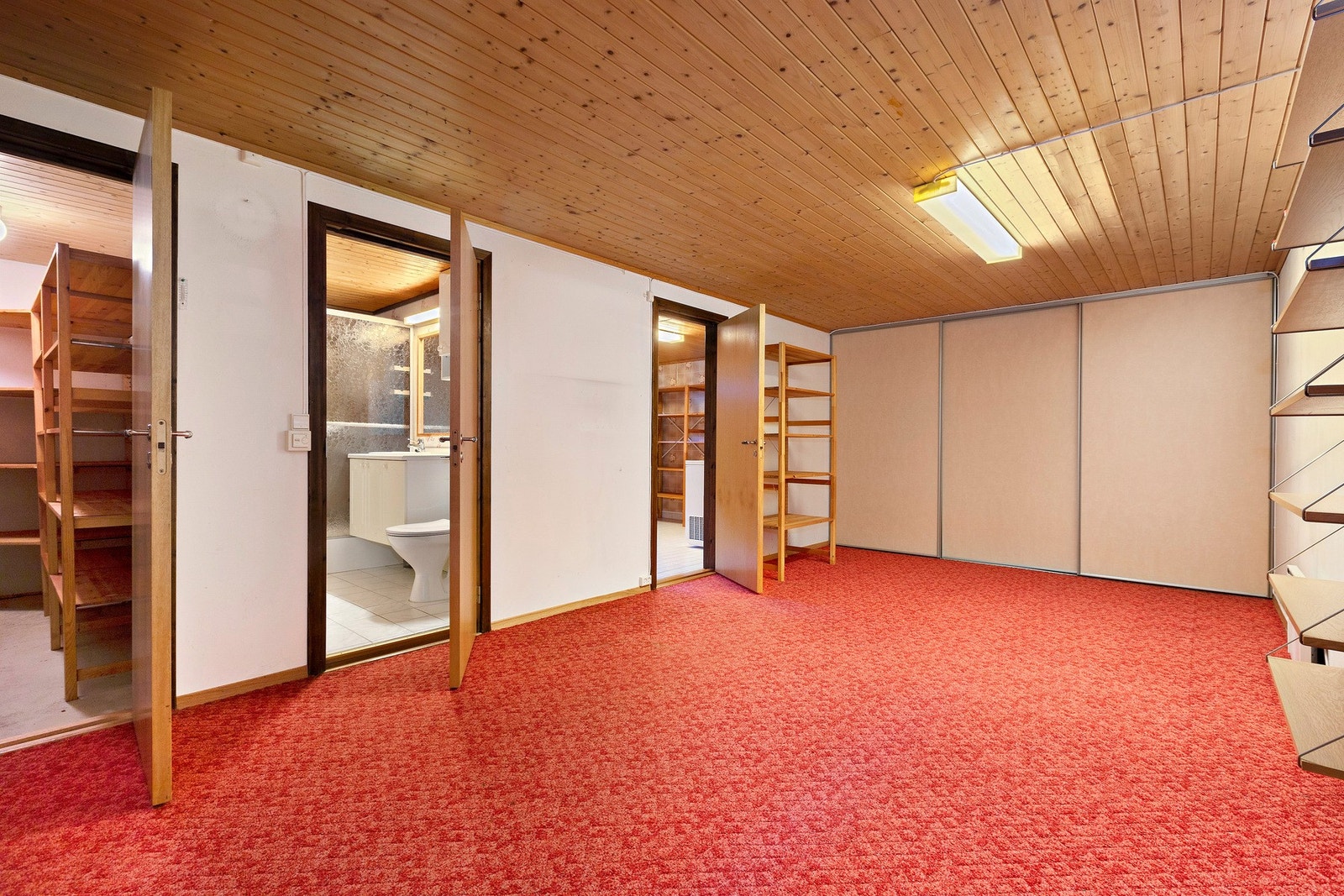 Bodplass + vaskerom og bad Galleribilde