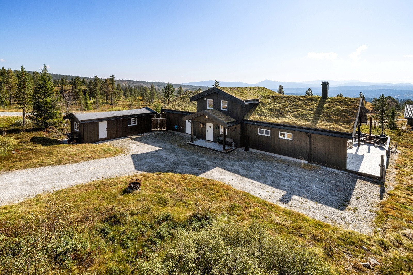 Realiser hyttedrømmen på Vegglifjell! Velkommen til en flott familiehytte i Høybulivegen 66! Galleribilde