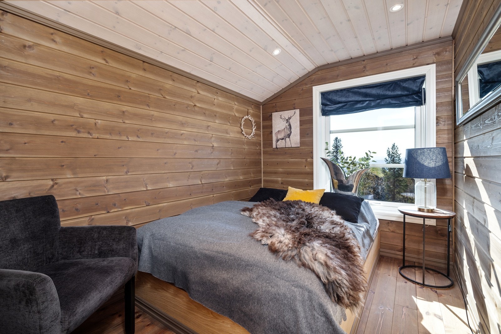 Totalt fem soverom i hytta + hems. Galleribilde