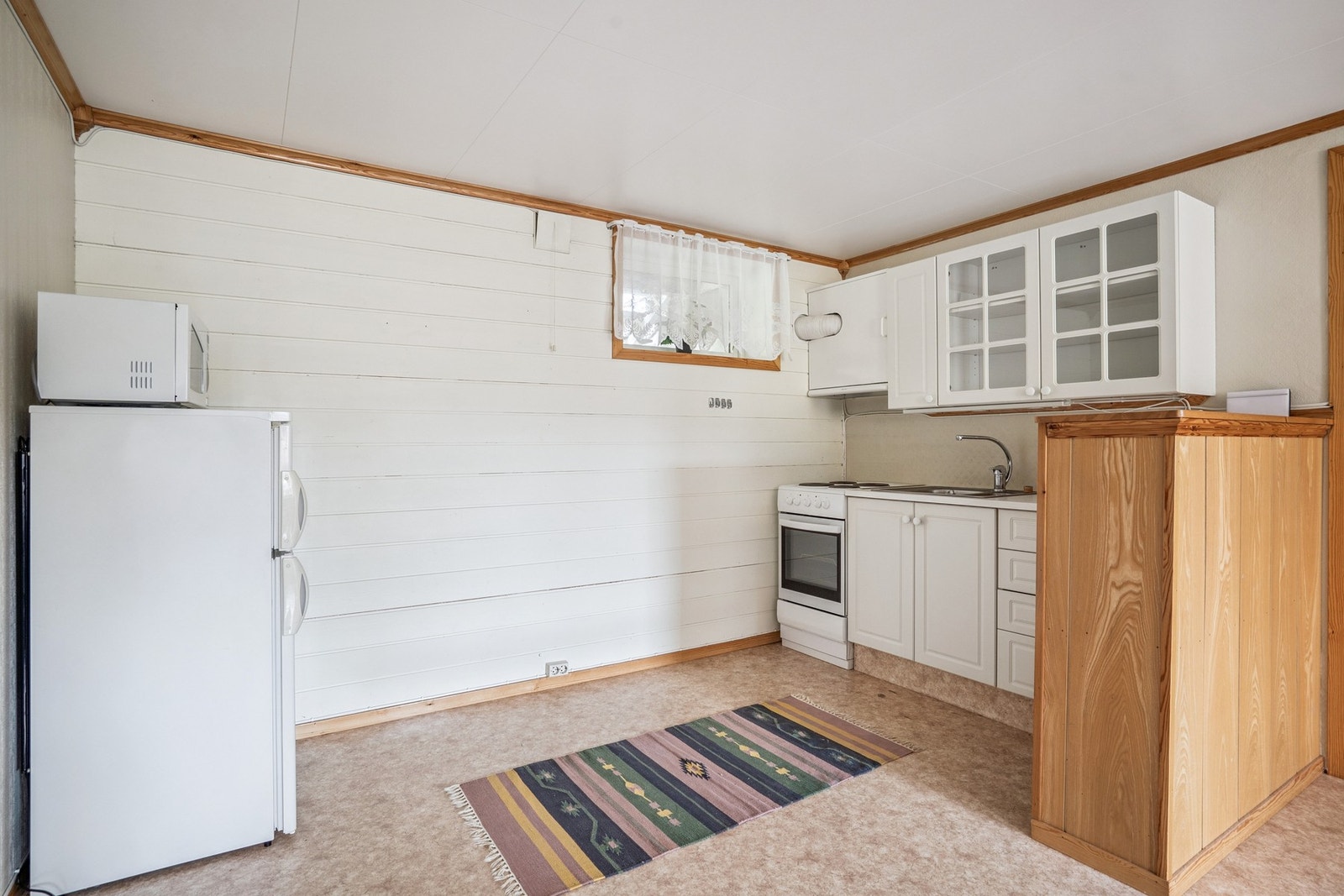 Kjøkken i underetasjen Galleribilde