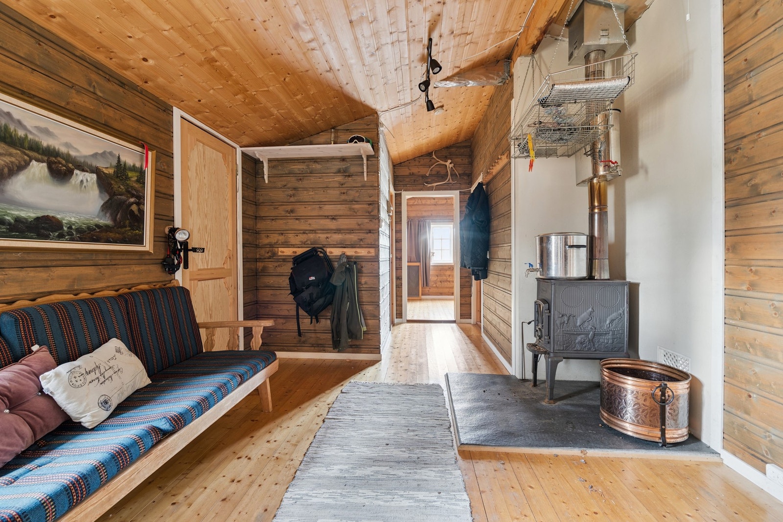 Her er det også installert en egen vedovn. Galleribilde