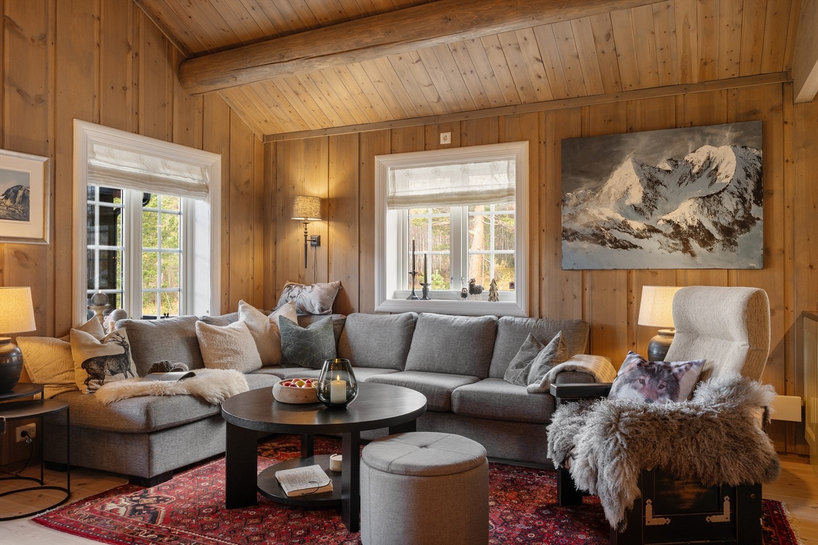 Hyggelig stuekrok med rom for mange fine stunder. Galleribilde