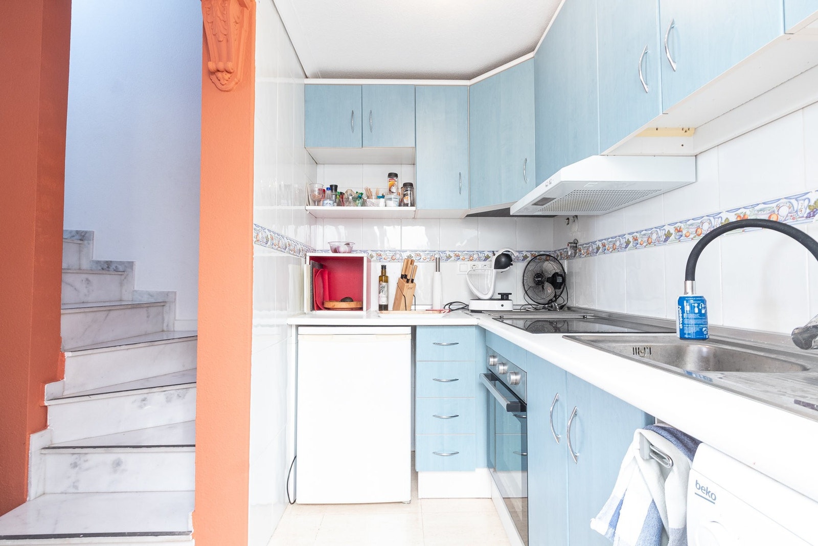 Spaniamegler1 har eget advokatkontor som sikrer kjøpsprosessen Galleribilde