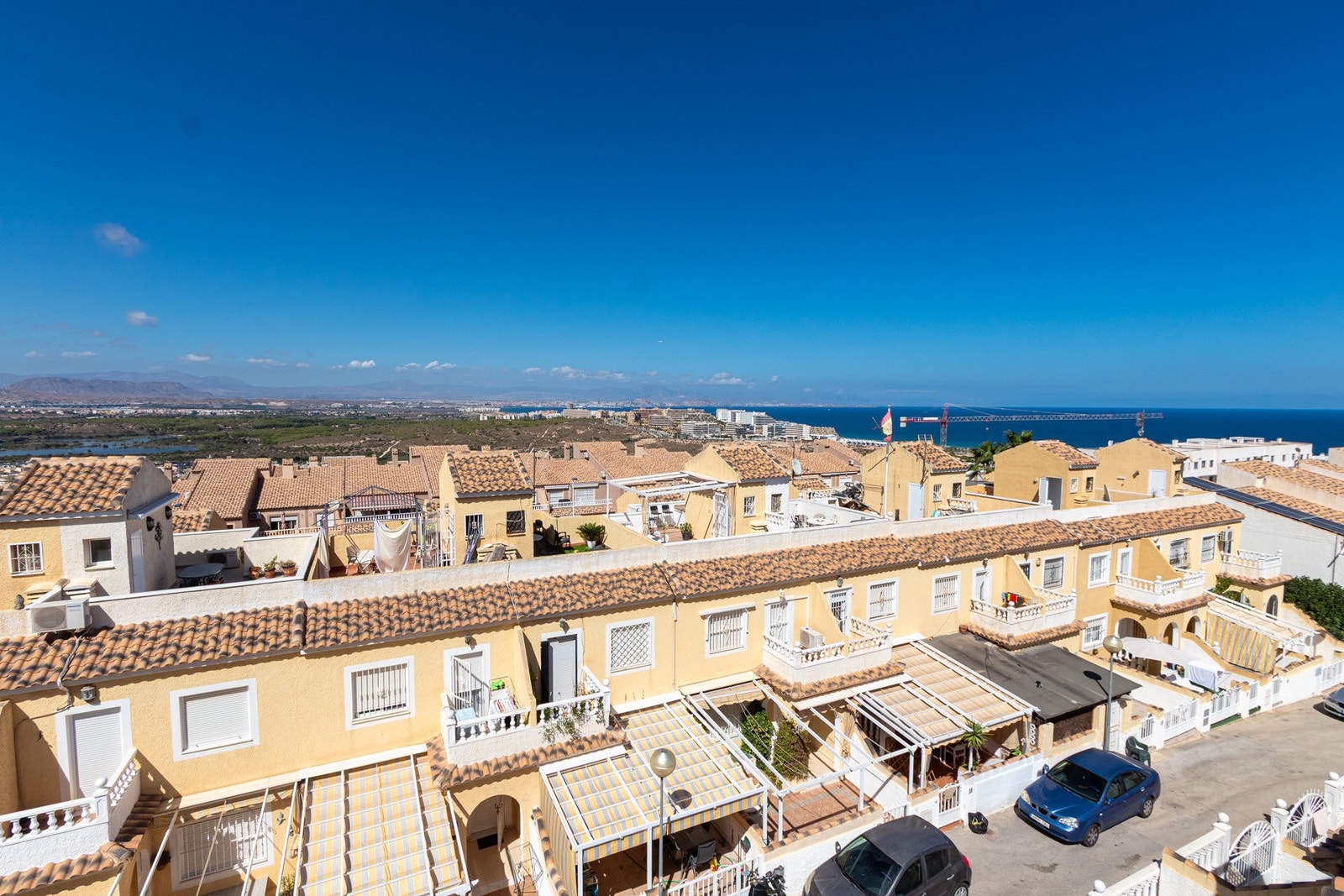 Spaniamegler1 har eget advokatkontor som sikrer kjøpsprosessen Galleribilde