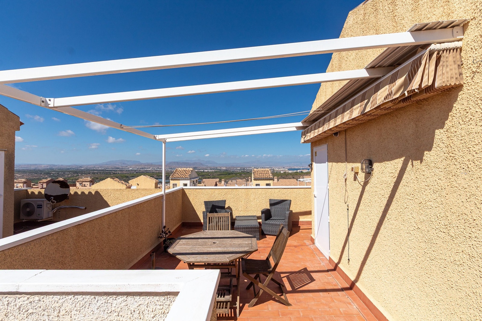 Se fullstendig adresse på eiendommene våre på Spaniamegler1.no Galleribilde