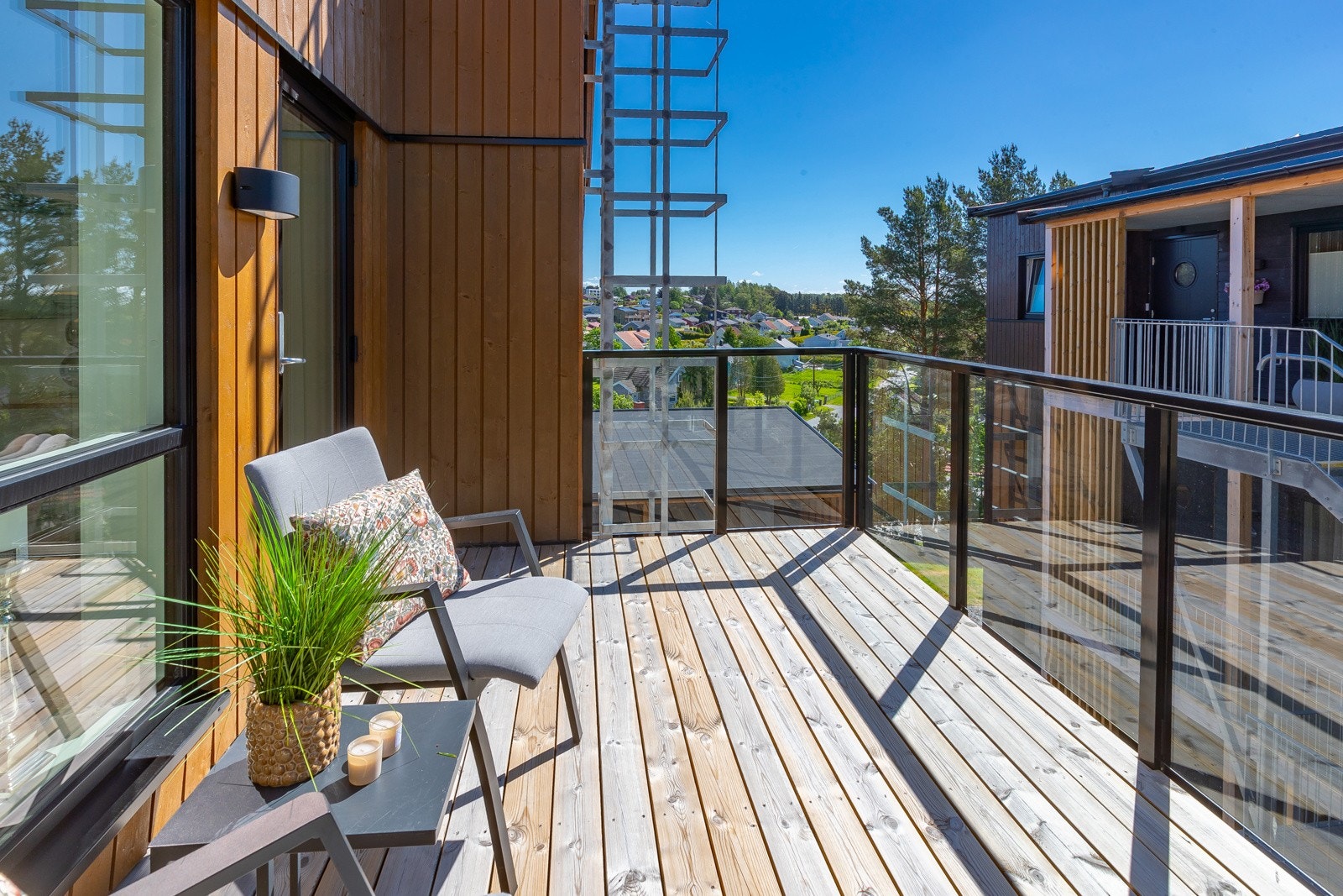 Veranda på 10 kvm med utgang fra stuen Galleribilde