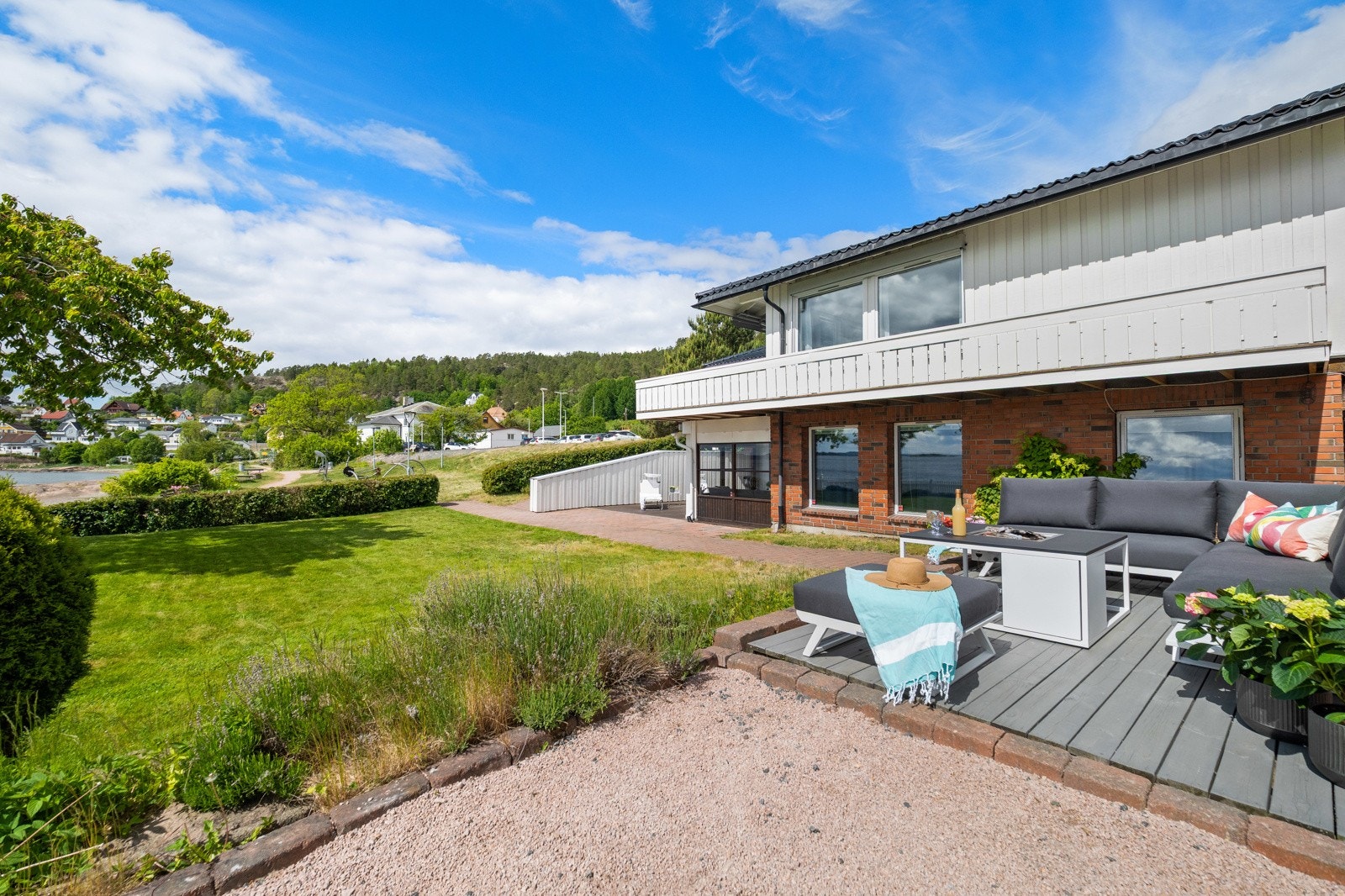 Flere fine uteplasser Galleribilde