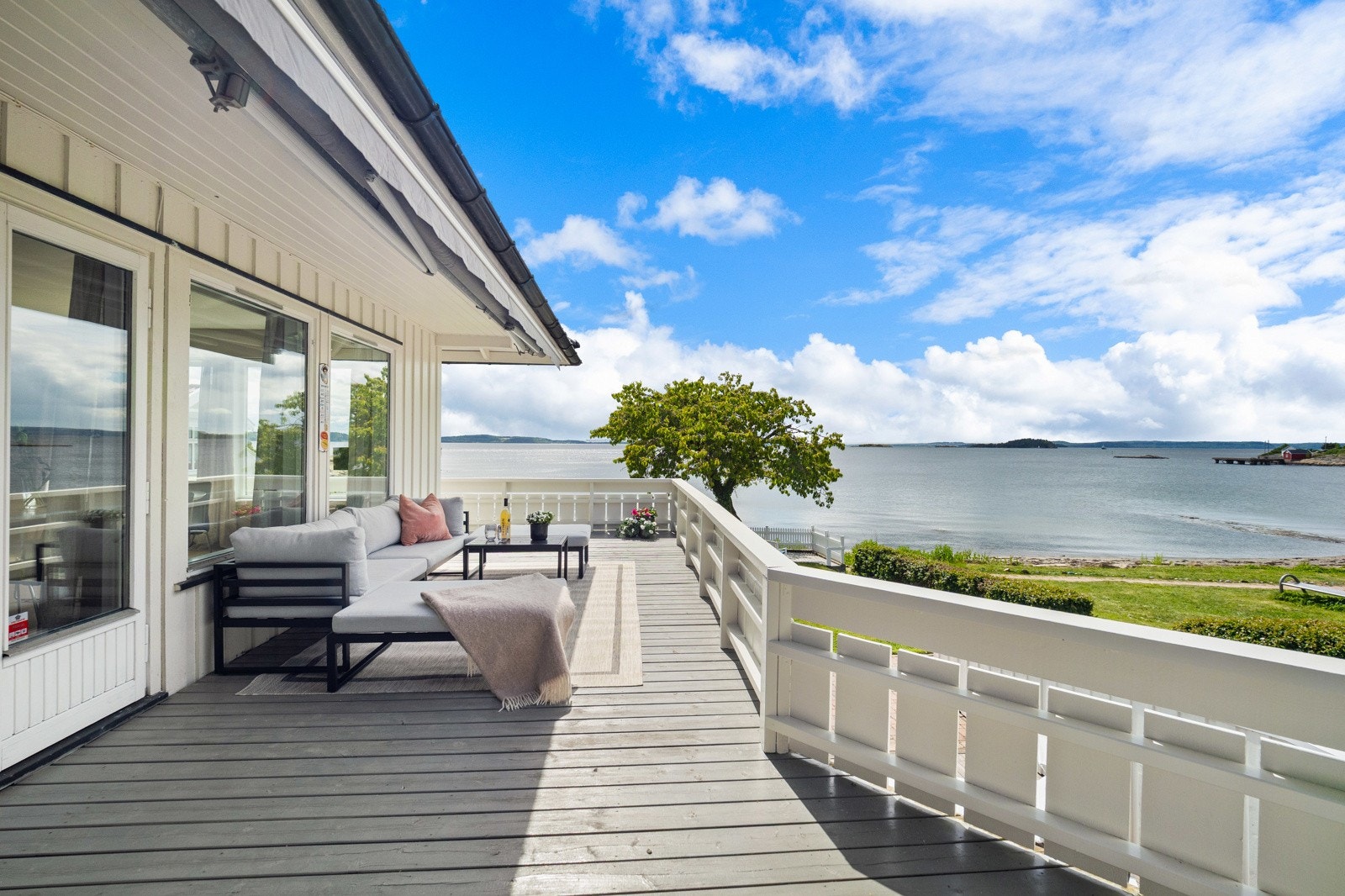 Fantastisk utsikt fra terrassen Galleribilde