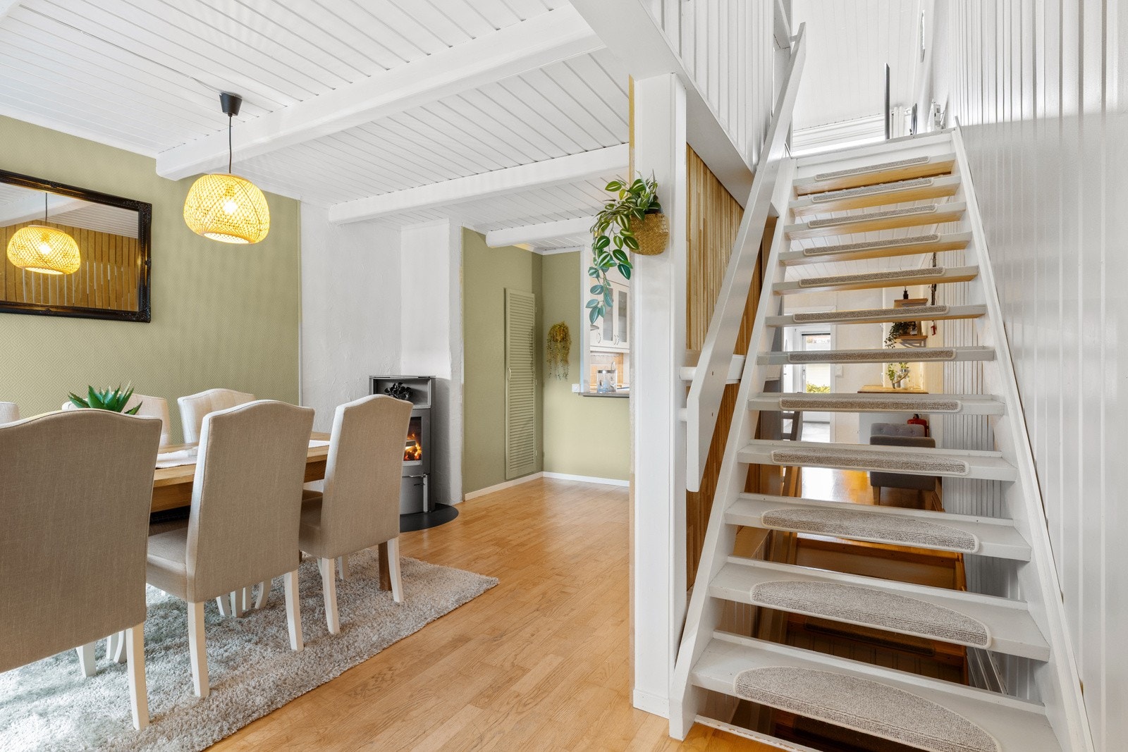 Trapperom mellom 1. og loftetasje. Galleribilde