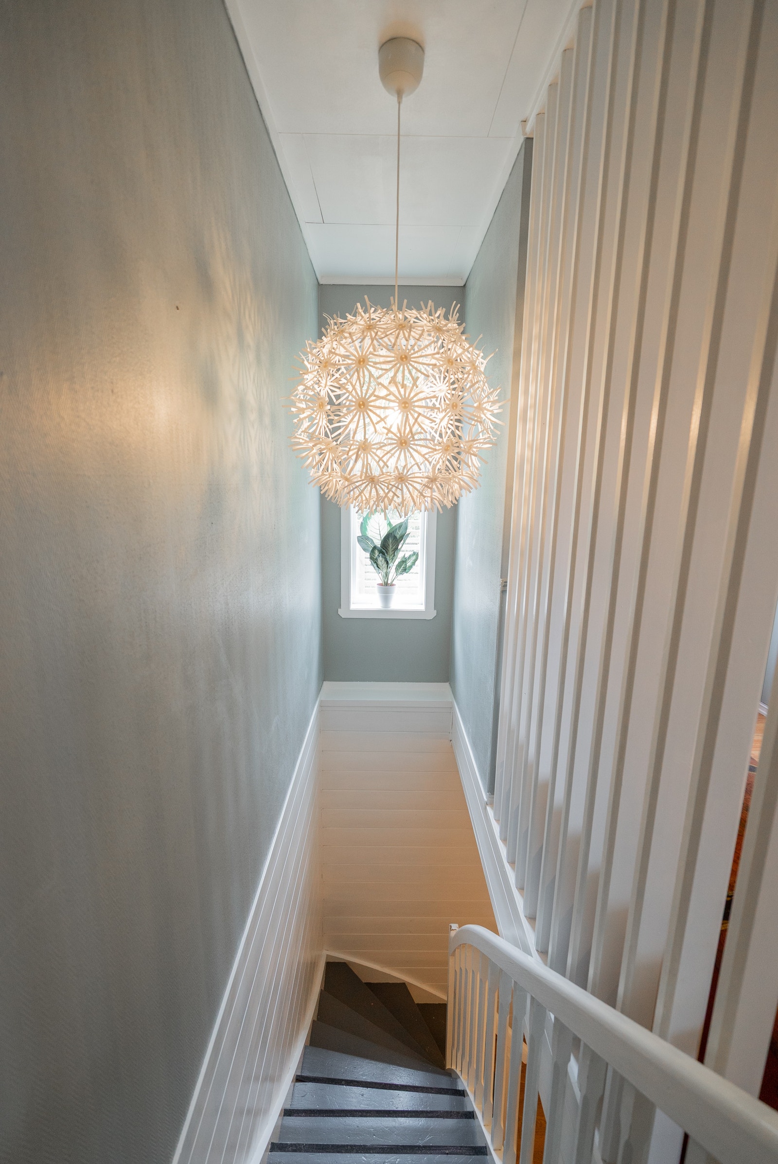 trapp ned til 1 etg Galleribilde