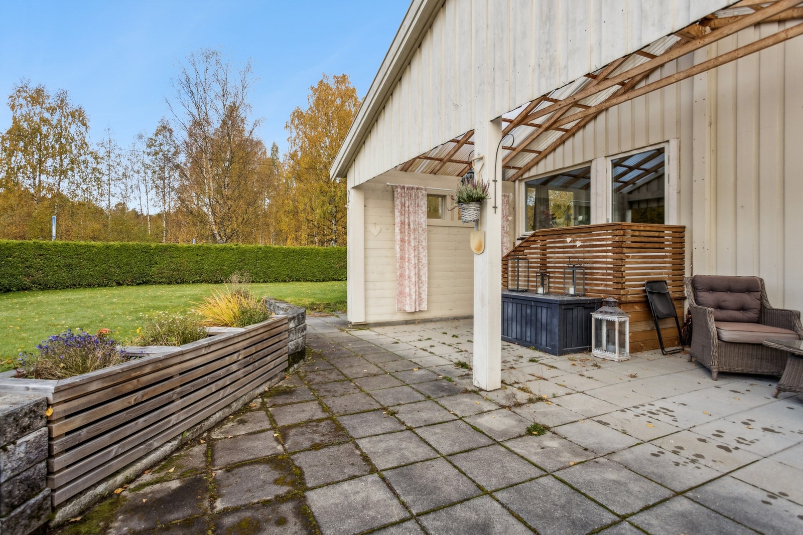 Den overbygde uteplassen er et flott tilskudd som forlenger utendørssesongen. Galleribilde