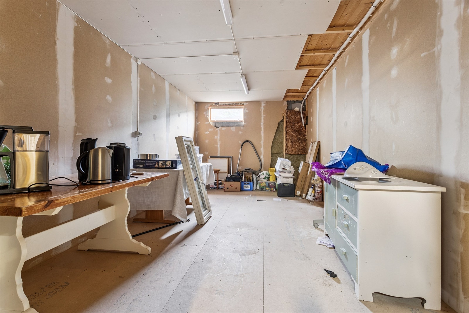 Bodarealene gir fleksibilitet for hobbyaktiviteter eller sesonglagring. Galleribilde