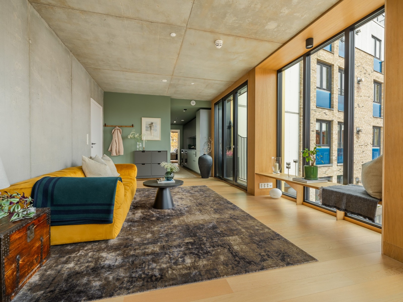 Det er verdifulle kvaliteter som behagelig, vannbåren gulvvarme og balansert ventilasjon for et godt inneklima. Galleribilde