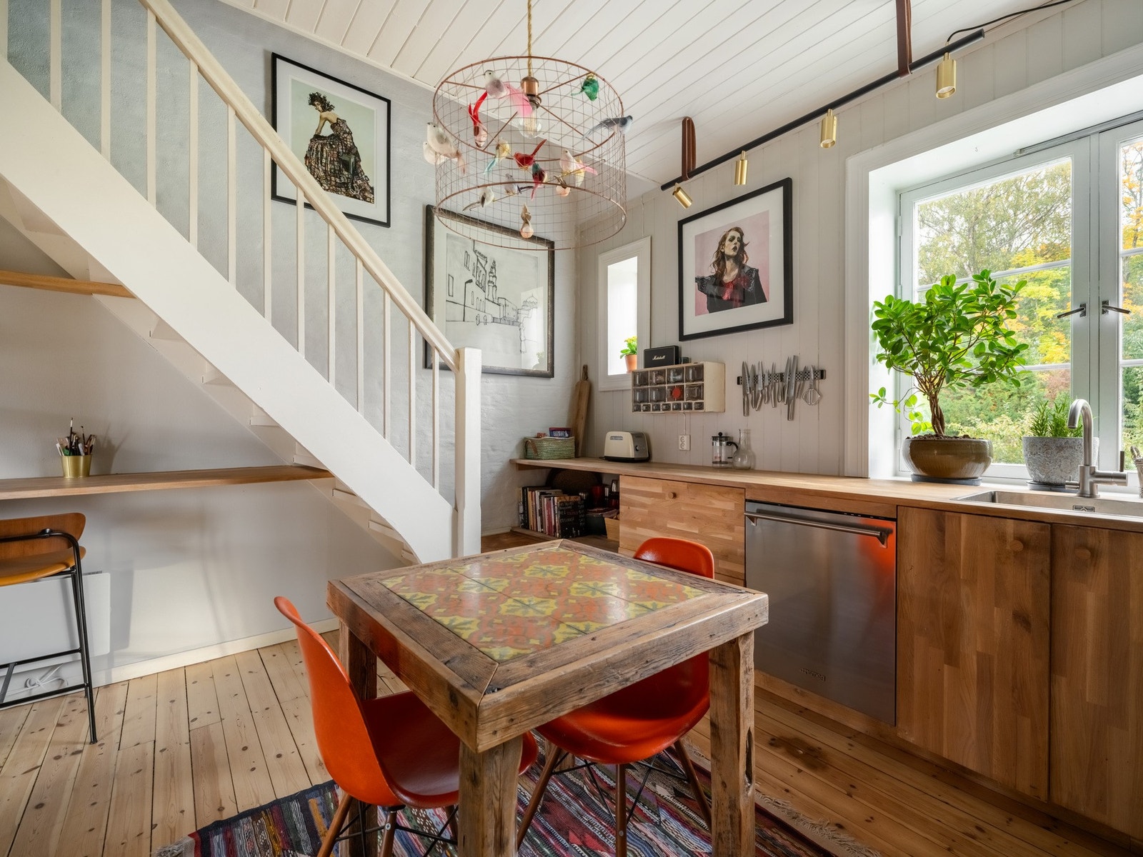 Det er meget bra benkeplass. Galleribilde