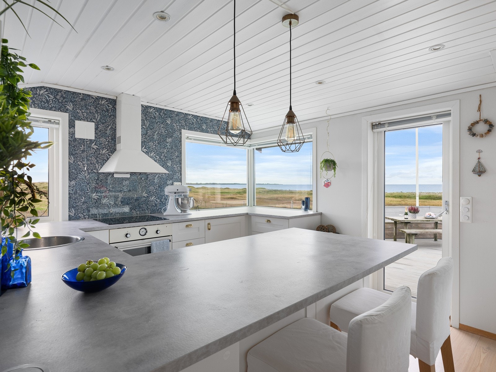 Her kan man lage mat, samtidig som man nyter utsikten. Galleribilde