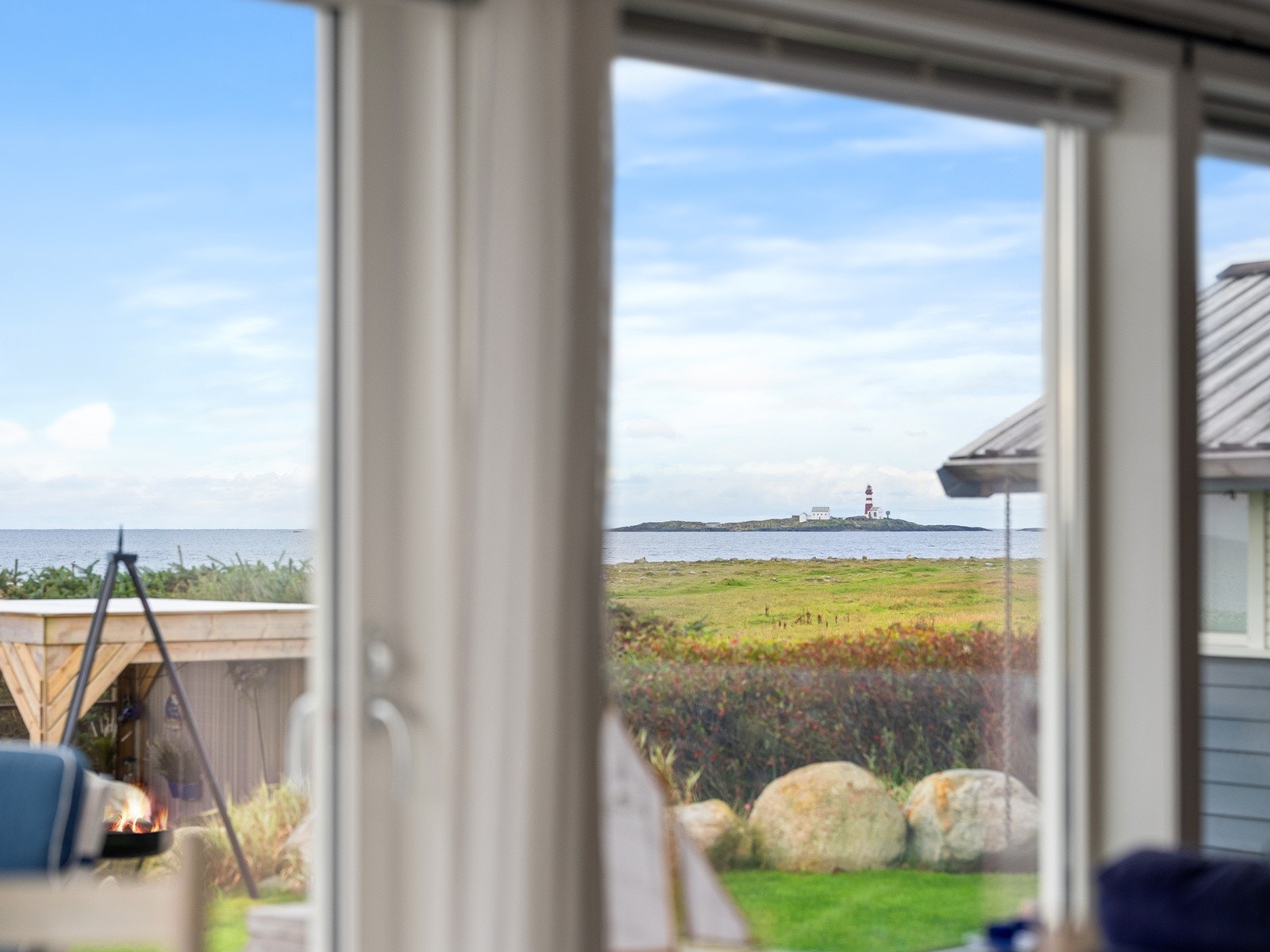 Utsikt mot Feistein fyr. Galleribilde