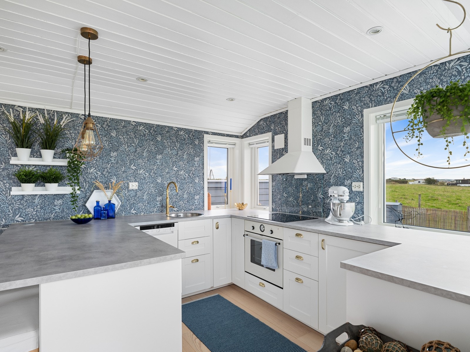 Kjøkkenet er fra 2019. Galleribilde