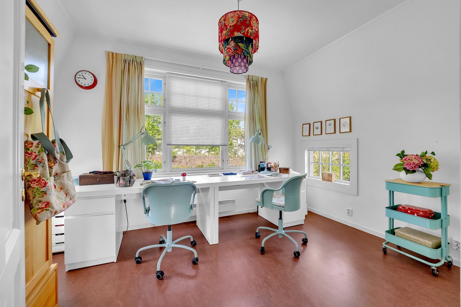 Stort kontor/soverom 5 i 2. etasje. Galleribilde