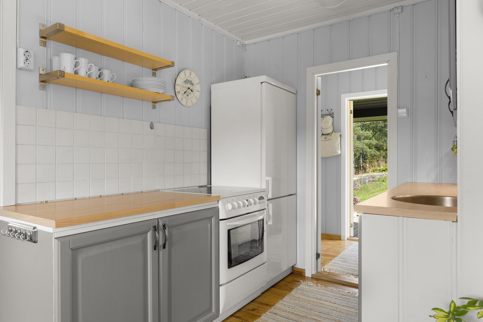 Lys og hyggelig kjøkkendel Galleribilde