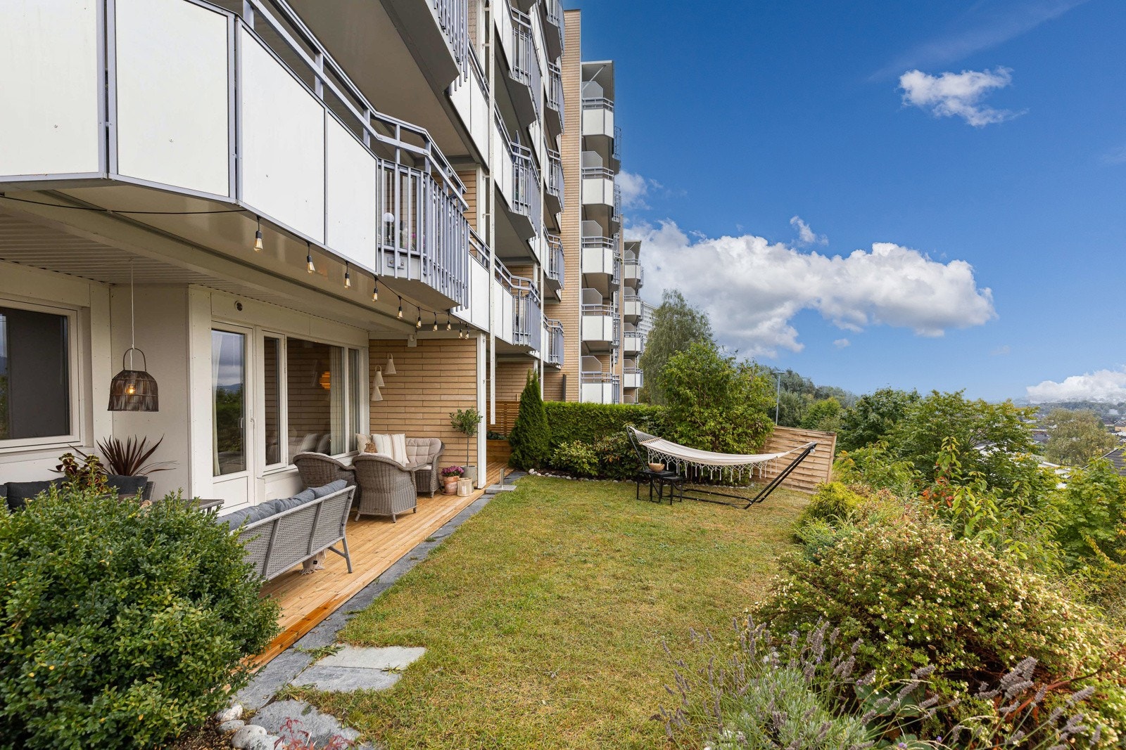 Myrehagen 27. Galleribilde